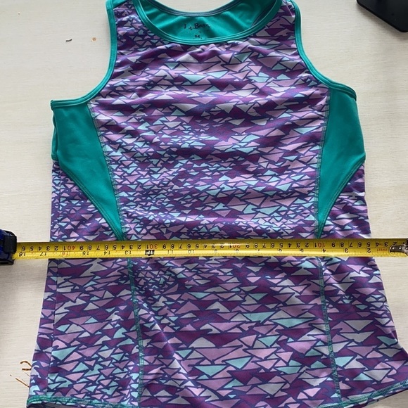 LL Bean Green & Purple Workout Tank - Picture 5 of 7